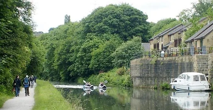 *f1*5gh* Setup For Your Relaxed & Amazing + Free Parking + Free Fast Wifi *